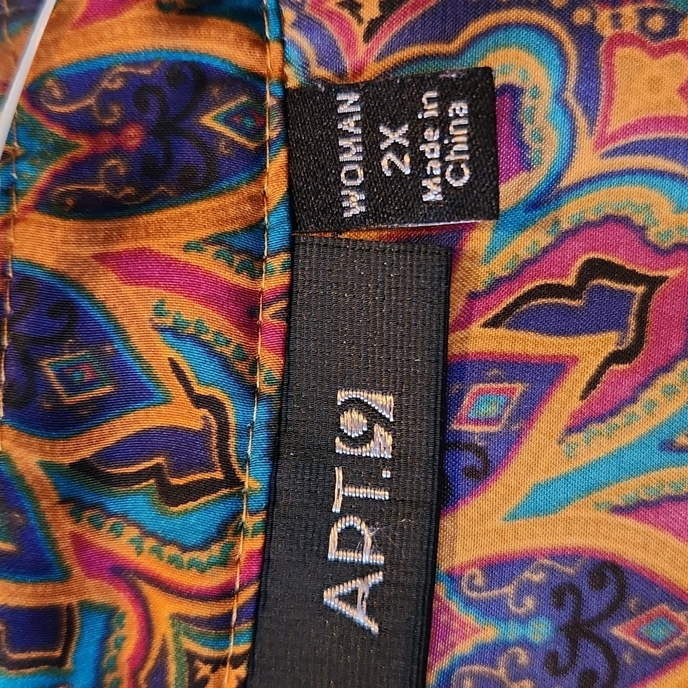 Apt. 9 Brown Paisley Long-sleeved Blouse Size 2X - Picture 4 of 9